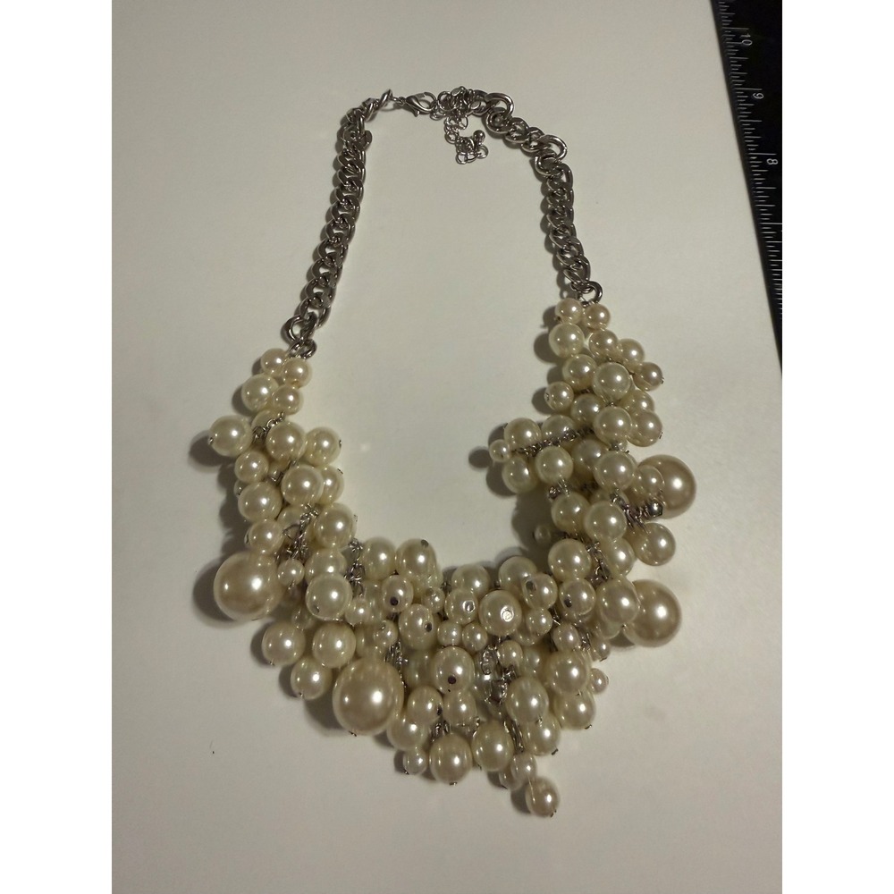 Chunky Faux Pearl Cluster Bib Statement Necklace Silver Tone Adjustable Chain